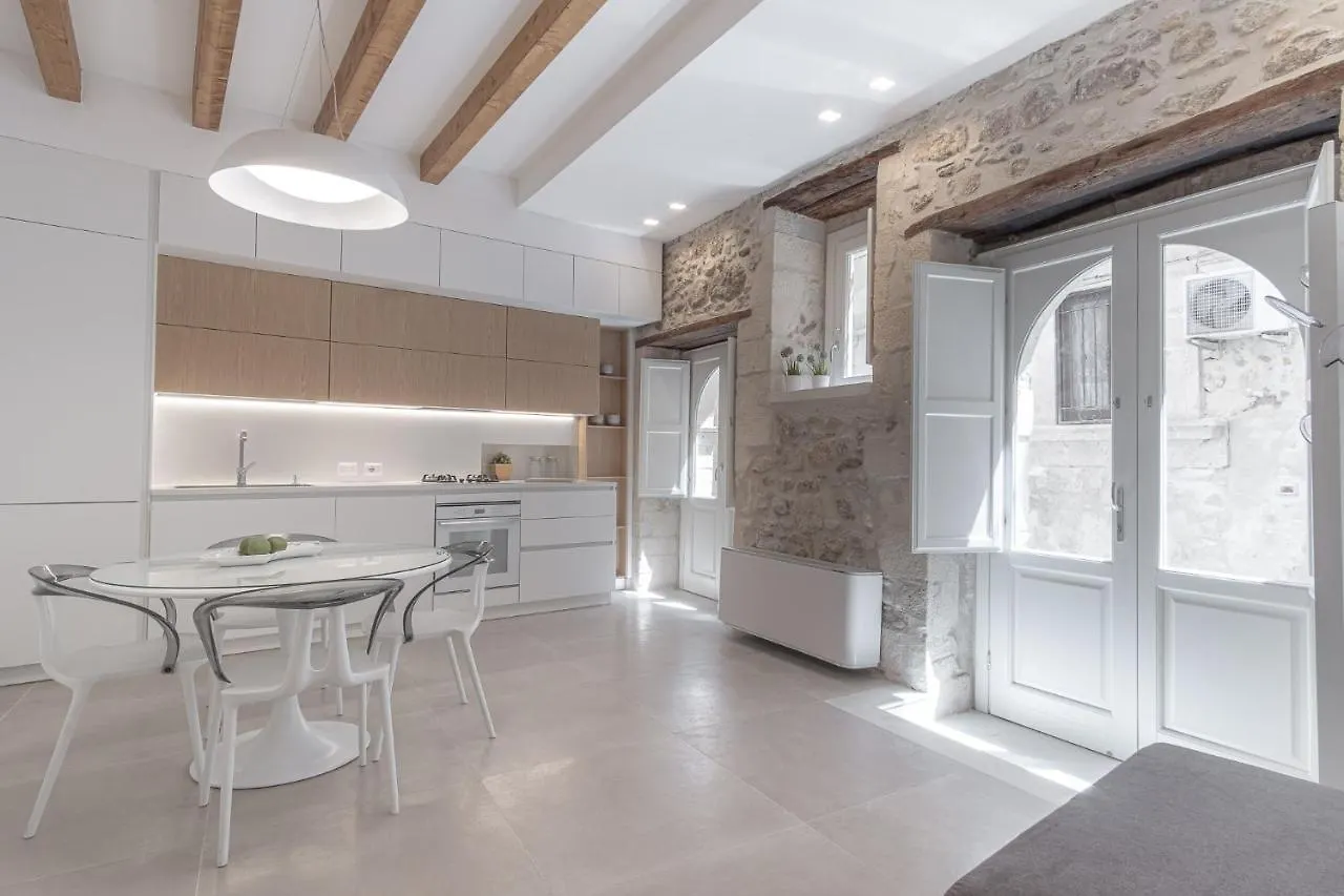 Casa Zummo Ortigia Luxury Apartment Syracuse Holiday home