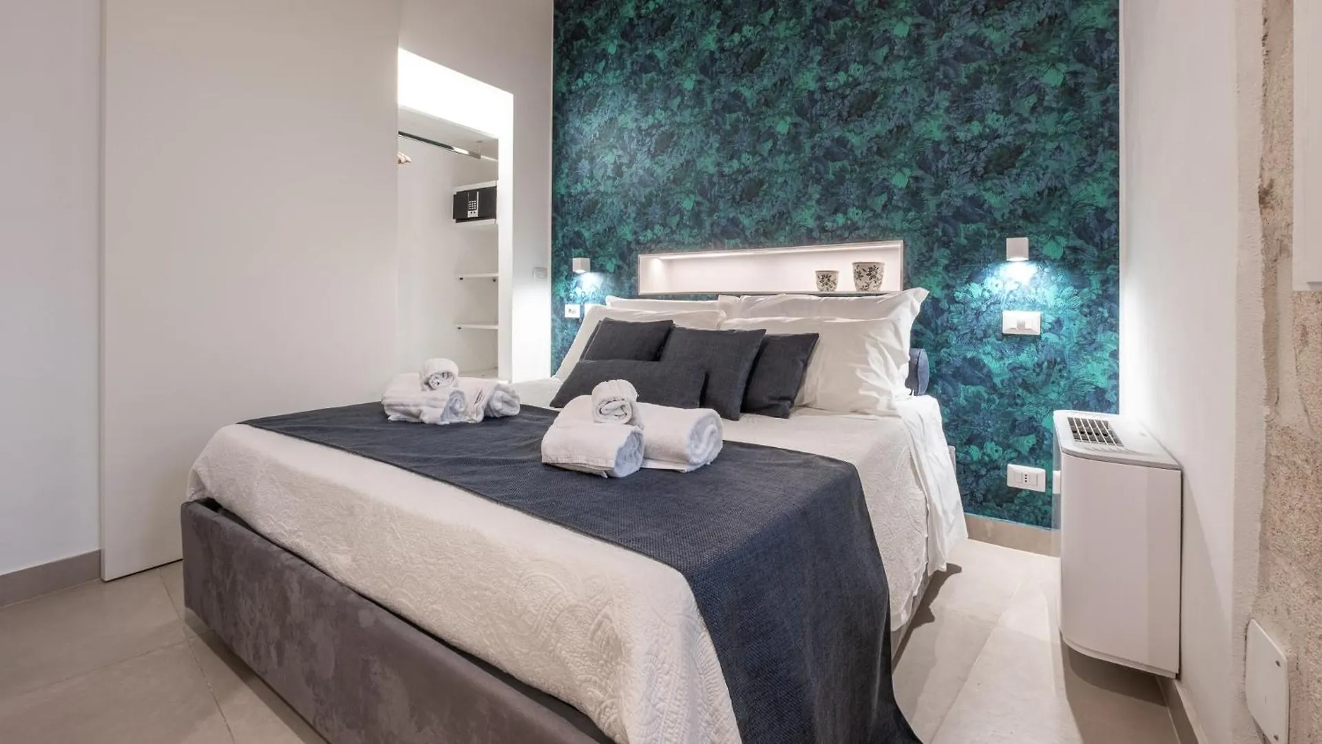 Casa Zummo Ortigia Luxury Apartment Syracuse 0*,  Italy
